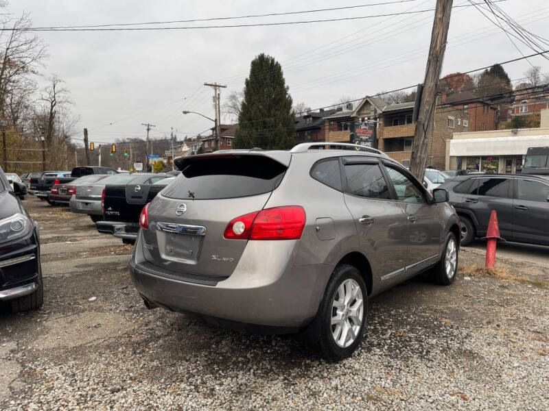 2011 Nissan Rogue SV
