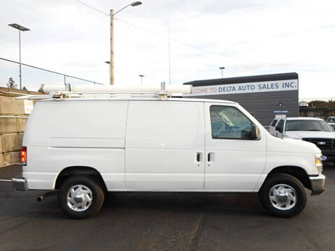 2013 Ford E-Series E-350 SD