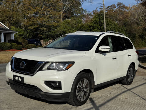 2017 Nissan Pathfinder SL