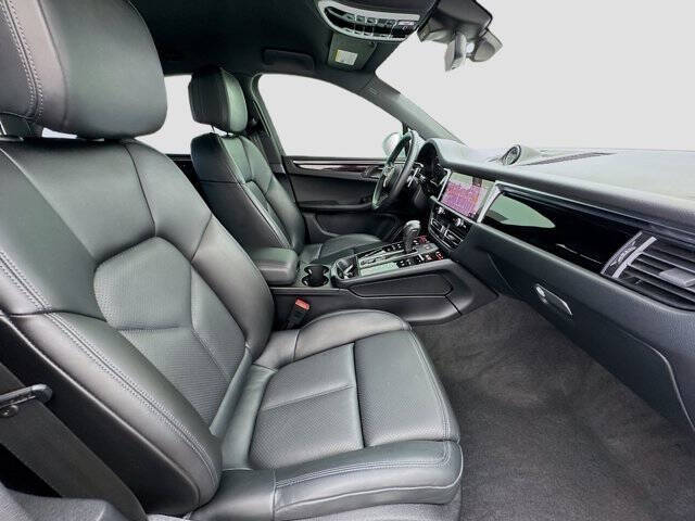 2023 Porsche Macan