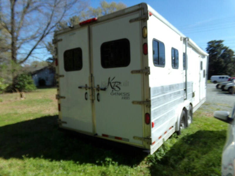 2008 Kiefer Built Trails End Package