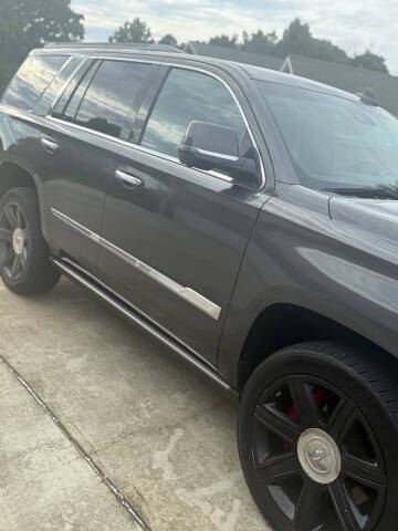 2017 Cadillac Escalade Platinum