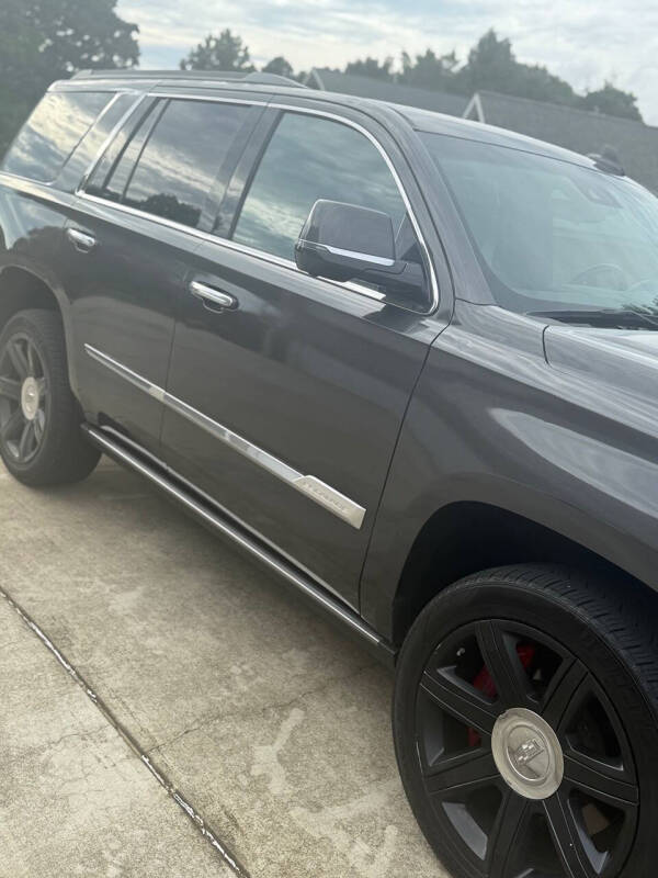 2017 Cadillac Escalade Platinum