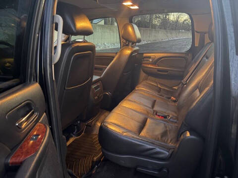 2013 Chevrolet Suburban LT