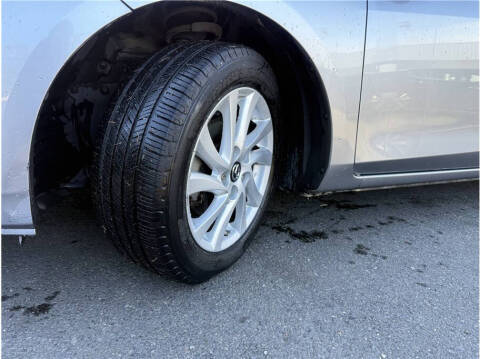 2012 Mazda MAZDA3 i Touring