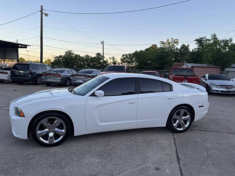 2014 Dodge Charger SE