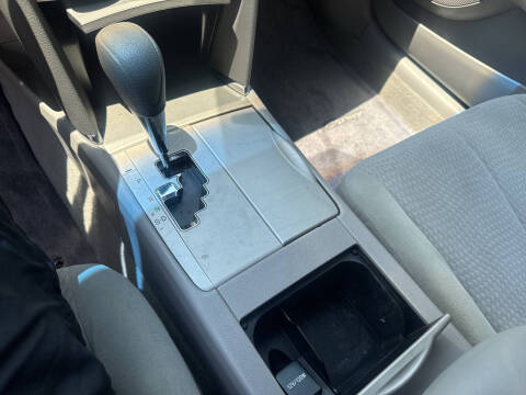 2011 Toyota Camry LE