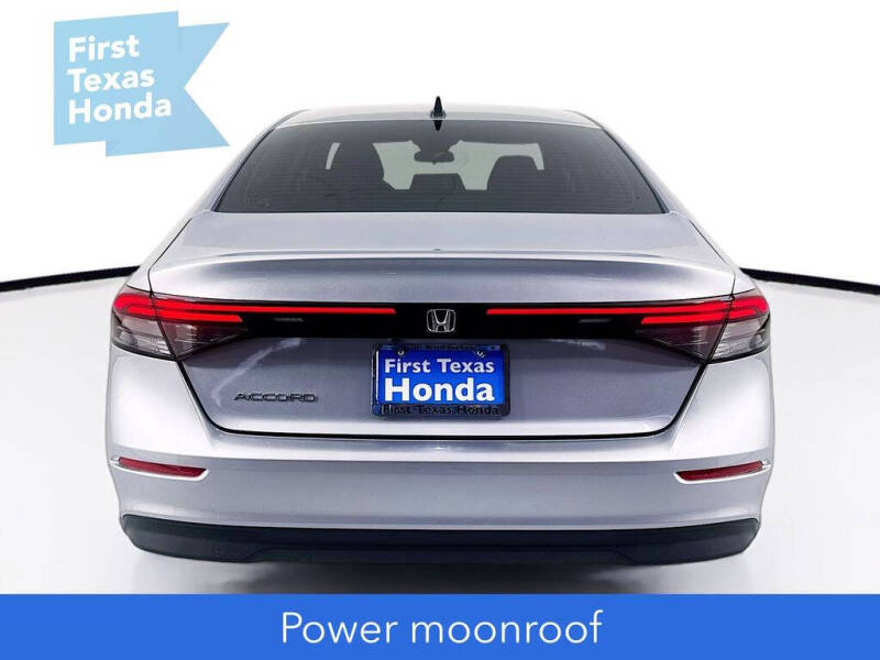 2025 Honda Accord SE