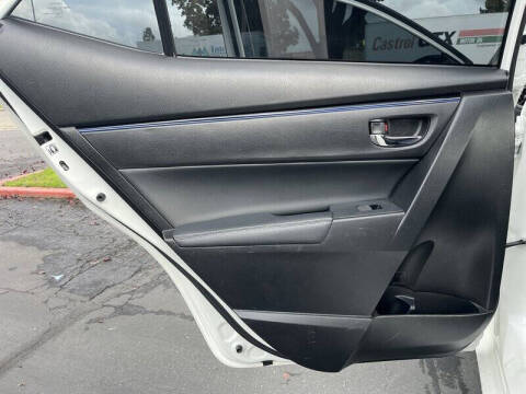 2017 Toyota Corolla SE