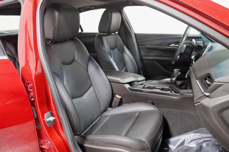 2021 Cadillac CT4 Luxury