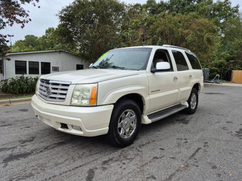 2004 Cadillac Escalade