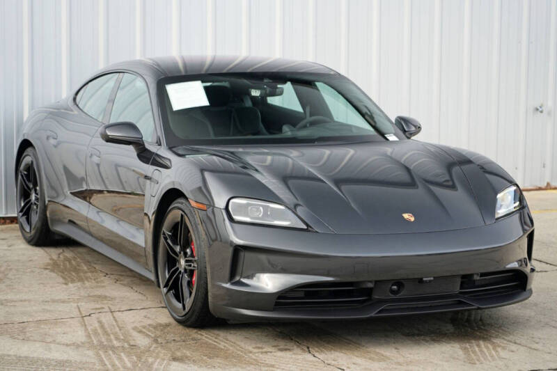 2025 Porsche Taycan 4S