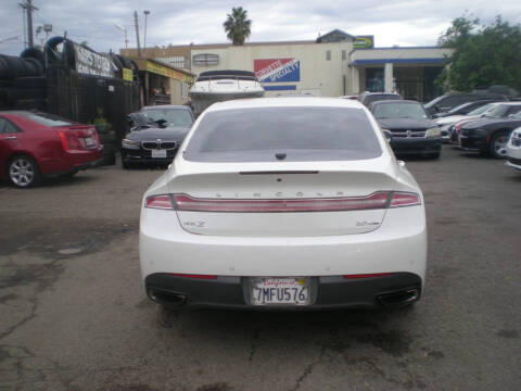 2015 Lincoln MKZ