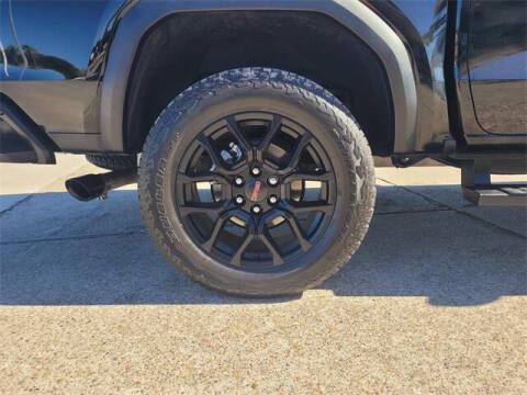 2025 GMC Canyon Denali