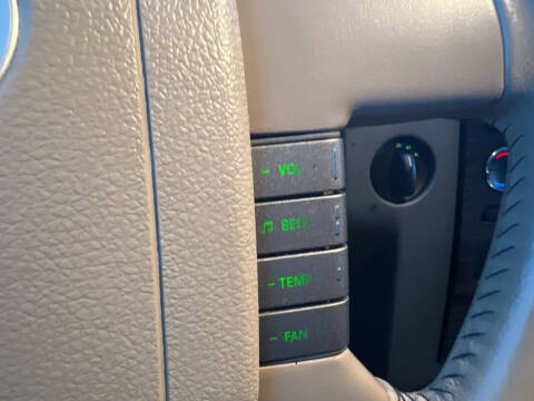 2008 Lincoln Mark LT