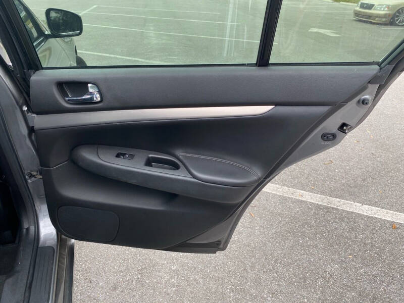 2011 Infiniti G37 Sedan Sport Appearance Edition