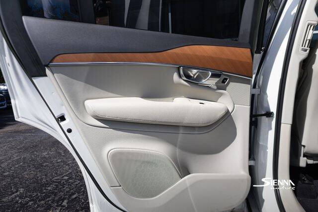 2022 Volvo XC90 Recharge T8 Inscription Expression 7P