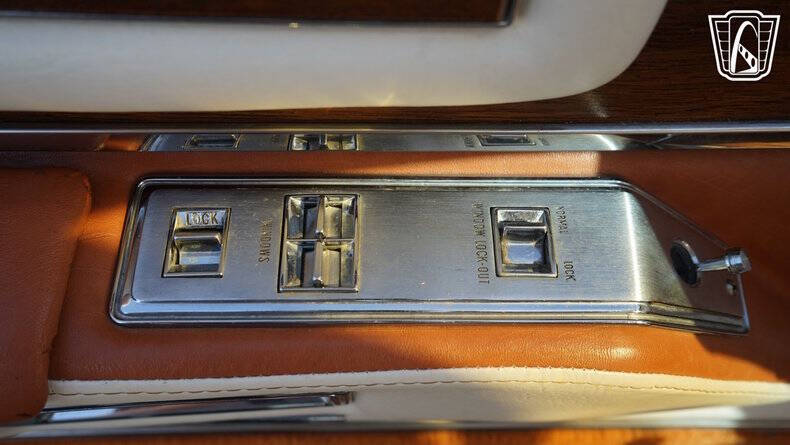 1975 Cadillac DeVille