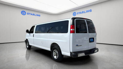 2025 Chevrolet Express LT 3500