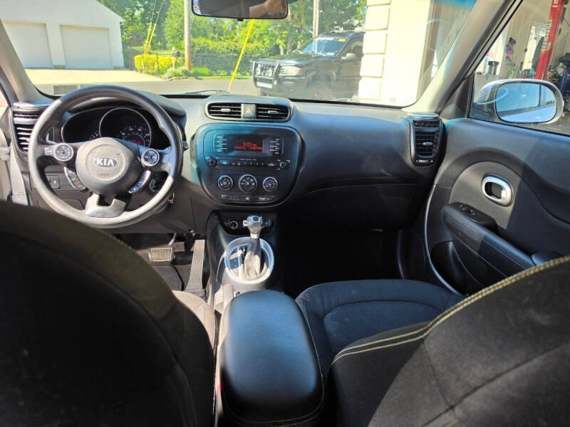 2014 Kia Soul +