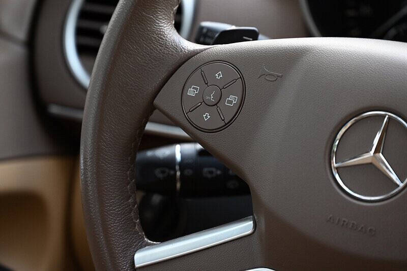 2009 Mercedes-Benz GL-Class 39