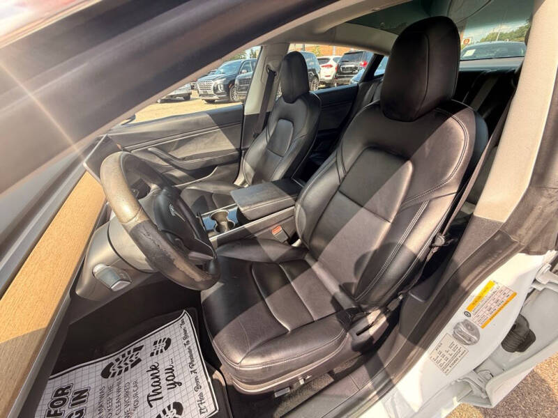 2019 Tesla Model 3 Standard Range Plus