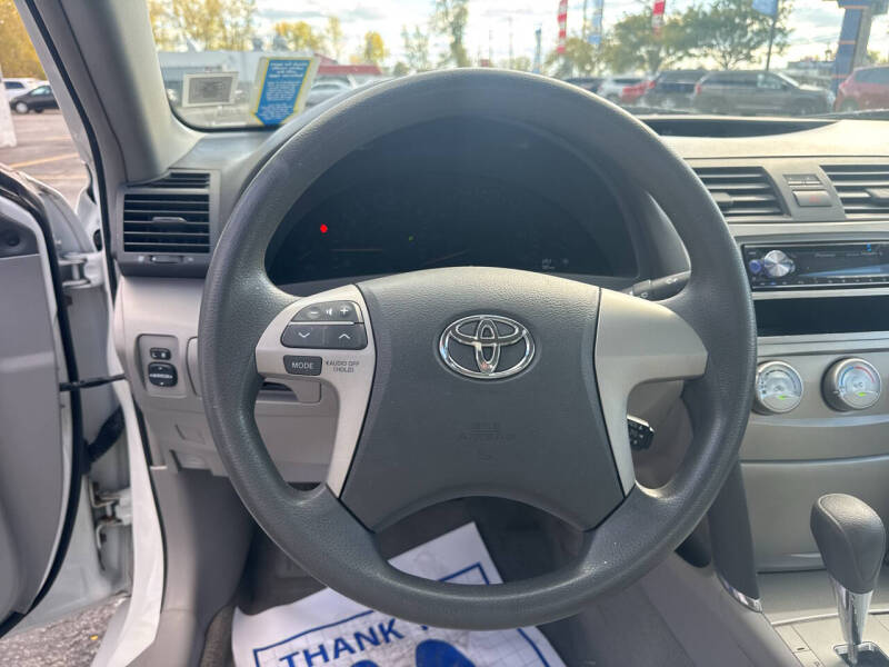 2011 Toyota Camry LE