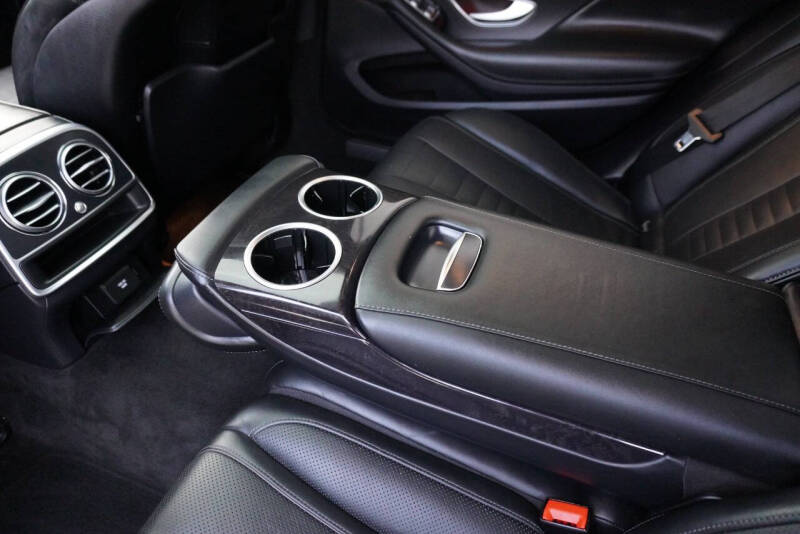 2015 Mercedes-Benz S-Class S 550