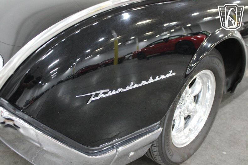 1962 Ford Thunderbird