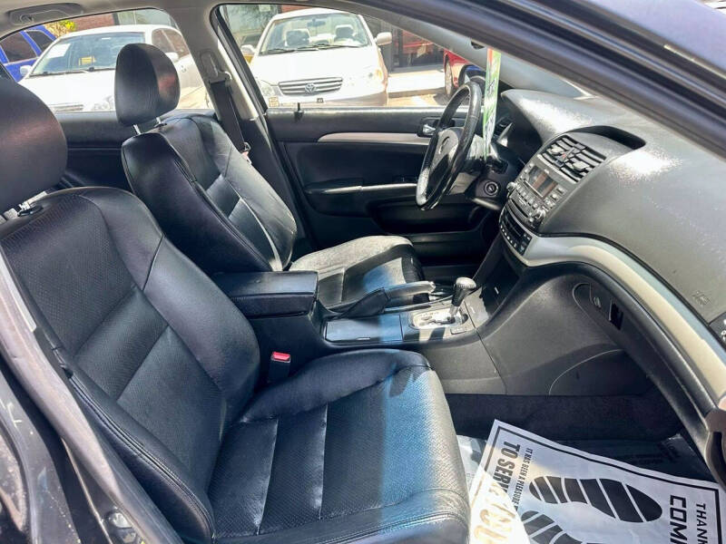 2004 Acura TSX