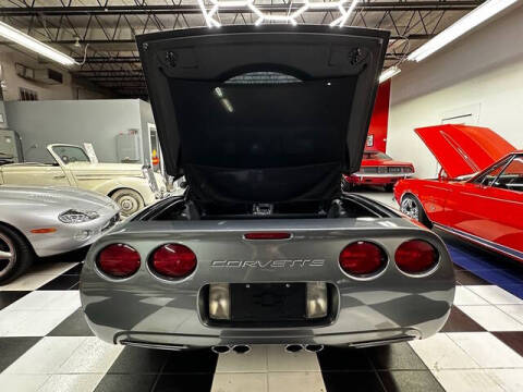 2004 Chevrolet Corvette