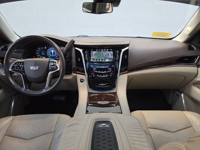 2017 Cadillac Escalade Premium Luxury