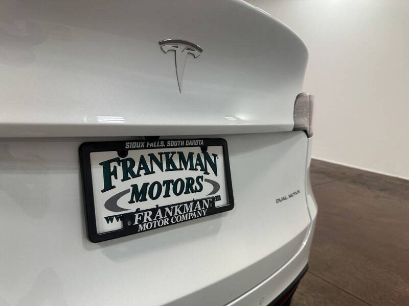 2022 Tesla Model Y Long Range