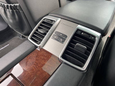 2011 Porsche Panamera Turbo