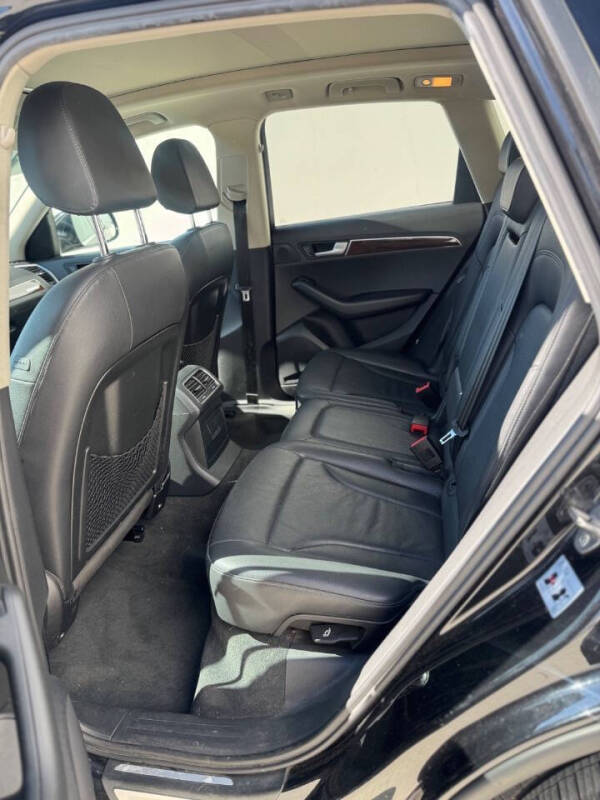 2012 Audi Q5 2.0T quattro Premium Plus