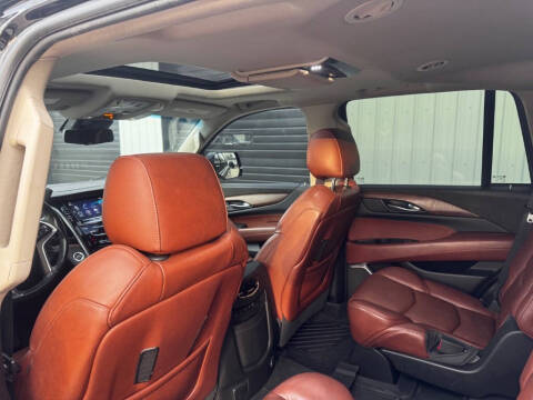 2018 Cadillac Escalade Premium Luxury