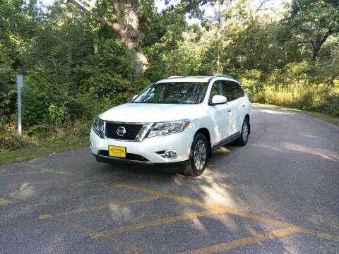 2016 Nissan Pathfinder for sale at BestBuyAutoLtd in Spring Grove IL