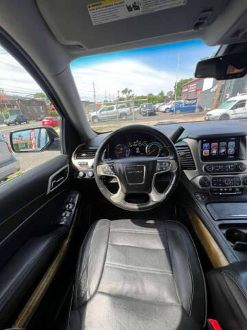2017 GMC Yukon Denali