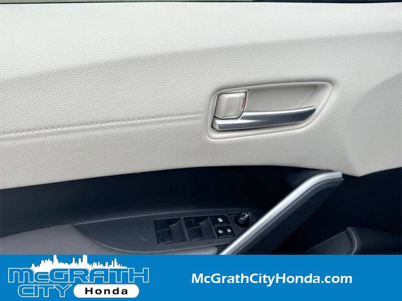 2023 Toyota Corolla Cross XLE