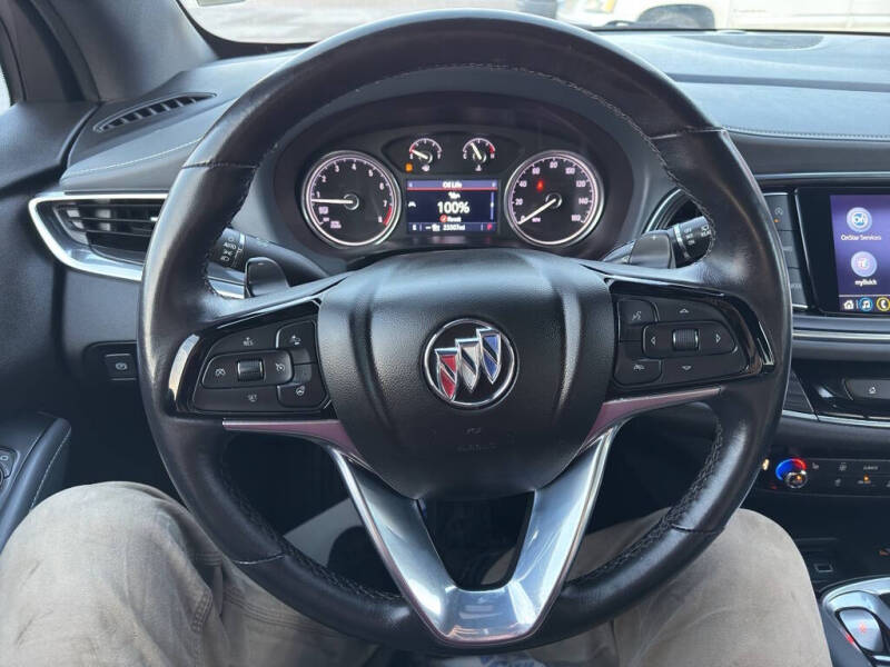 2024 Buick Enclave Essence