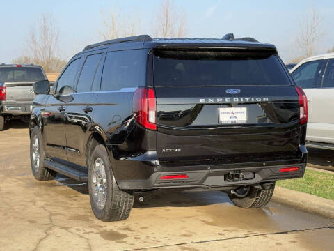 2026 Ford Expedition Active