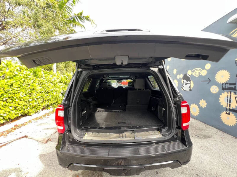 2018 Ford Expedition MAX XLT