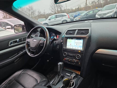 2017 Ford Explorer XLT