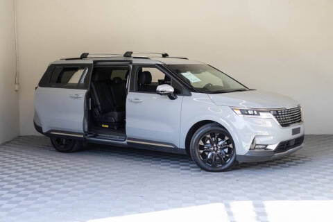 2024 Kia Carnival SX