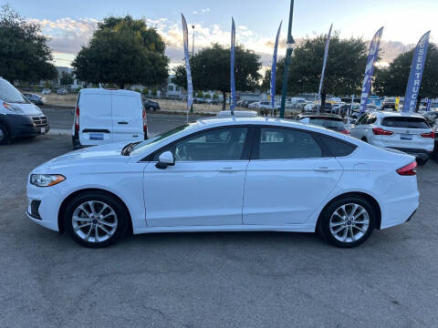 2020 Ford Fusion Hybrid SE