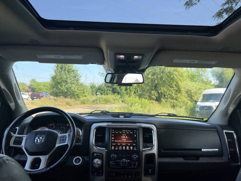 2017 RAM 1500 Laramie