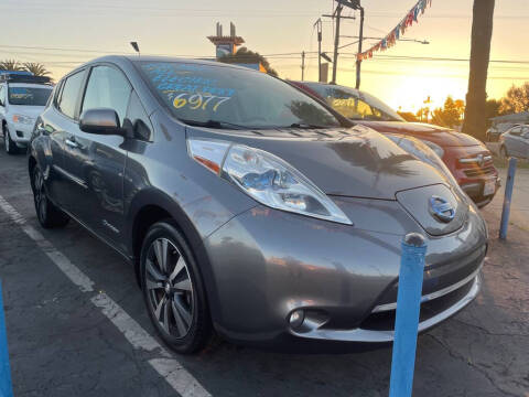 2015 Nissan LEAF S