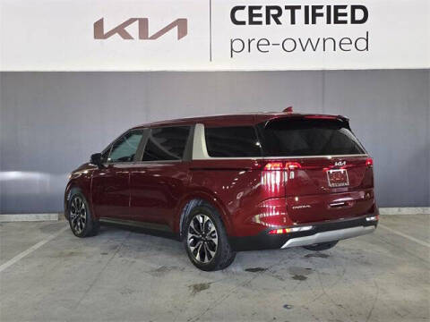 2024 Kia Carnival EX