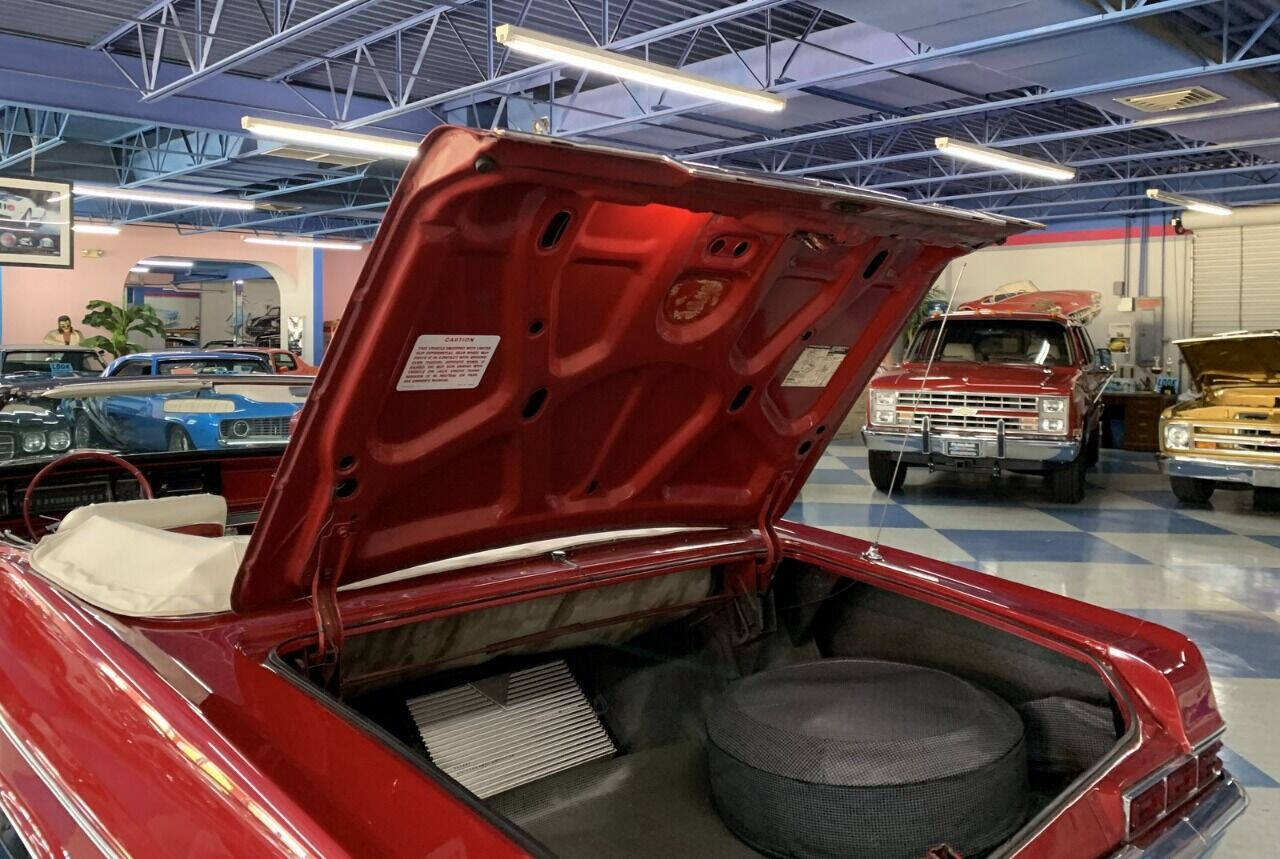 1966 Chevrolet Impala 74