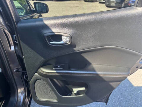 2020 Jeep Compass Sun and Safety Edition